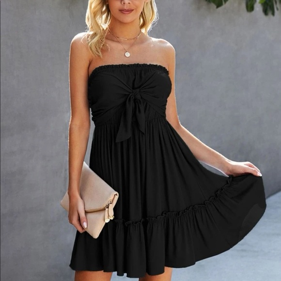 Dresses & Skirts - NWT Tie front ruffle hem tube dress
